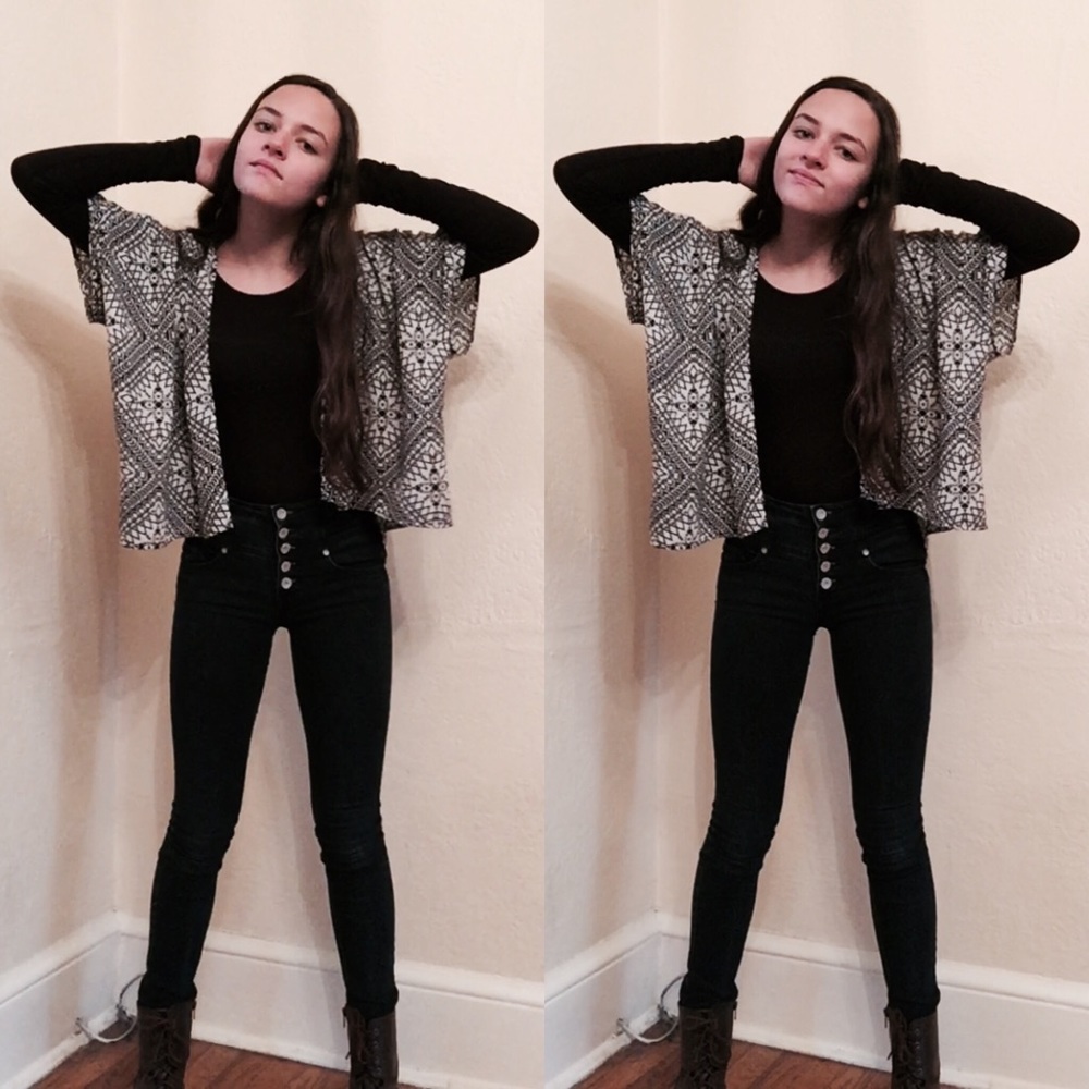 High waisted denim jeans